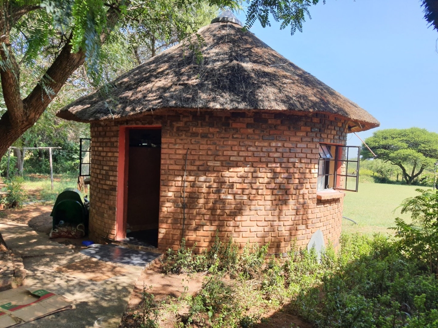  Bedroom Property for Sale in Hartbeespoort Rural North West